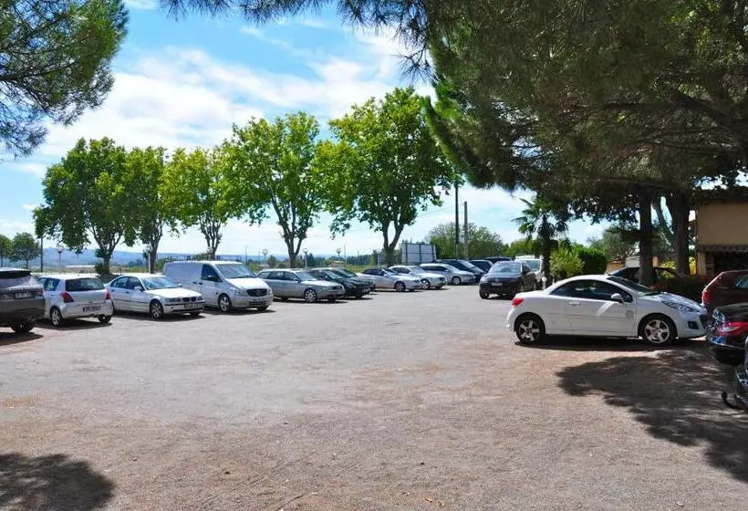 בית מלון כפרי Le Provence