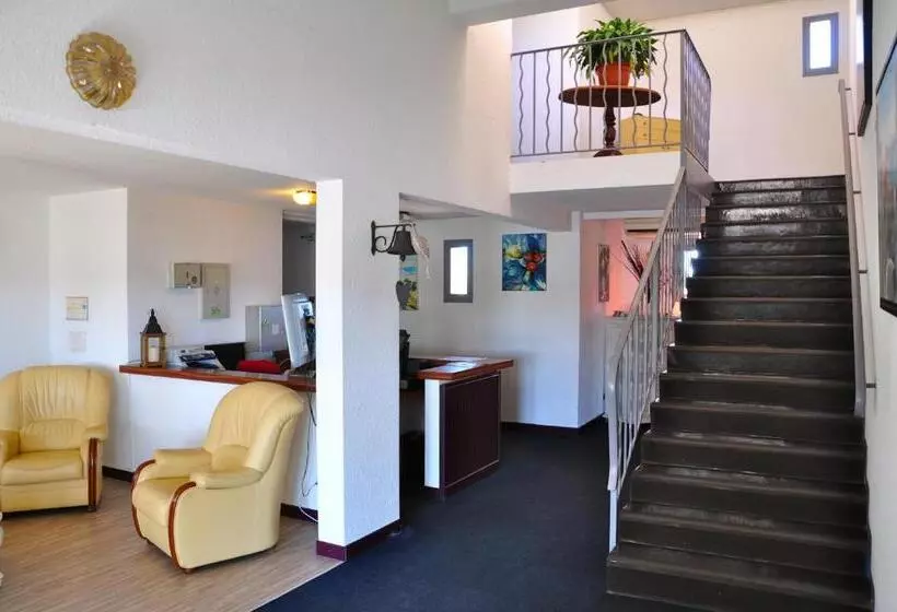 בית מלון כפרי Le Provence