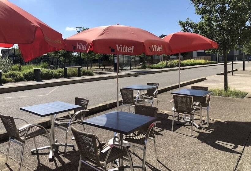 هتل Le Roi Gourmand