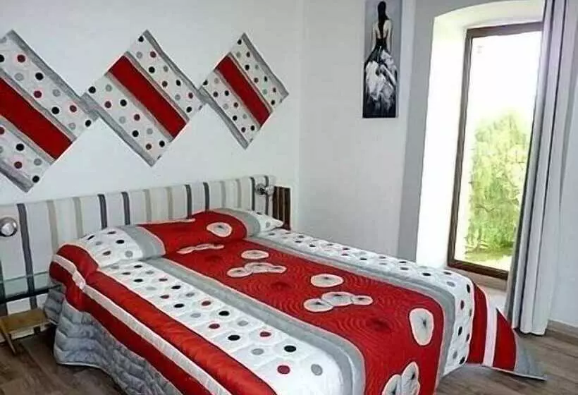 Отель Le Village Gaulois