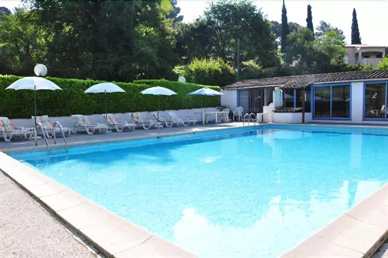 فندق Les Liserons De Mougins