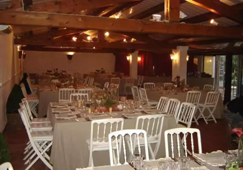 فندق Les Liserons De Mougins