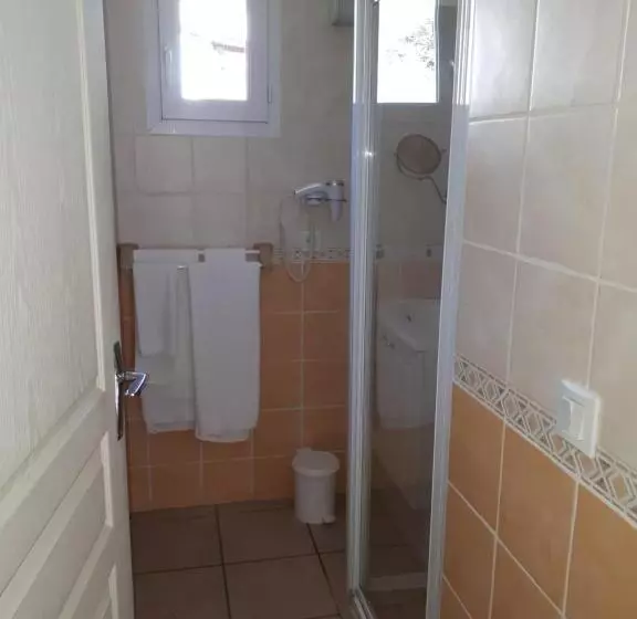 酒店 Logis Le Ceans