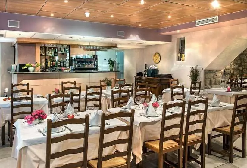 Logis Hotel Restaurant Family & Spa