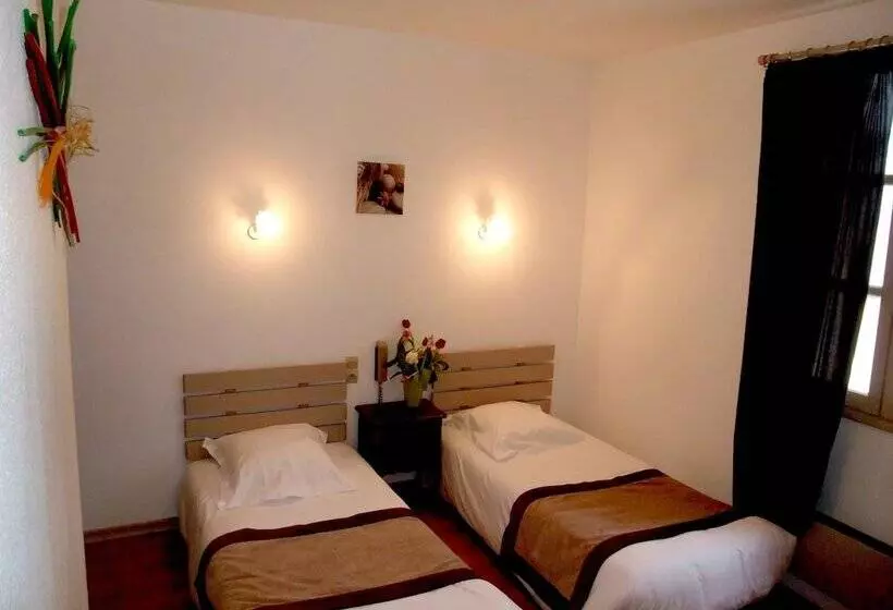 Logis Hotel Restaurant Family & Spa