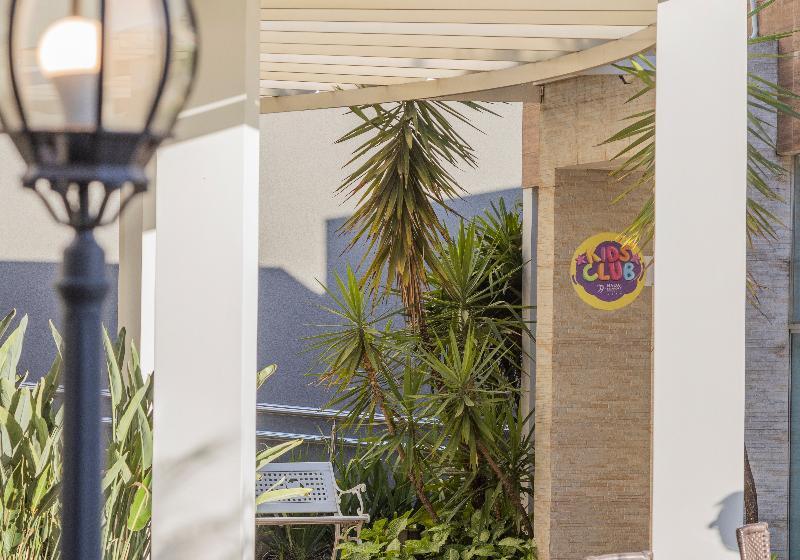 Nadai Confort Hotel E Spa