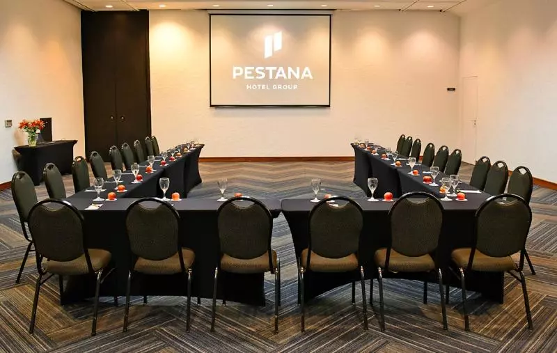 Отель Pestana Sao Paulo