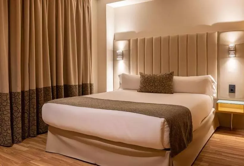 Отель Sansi Barcelona