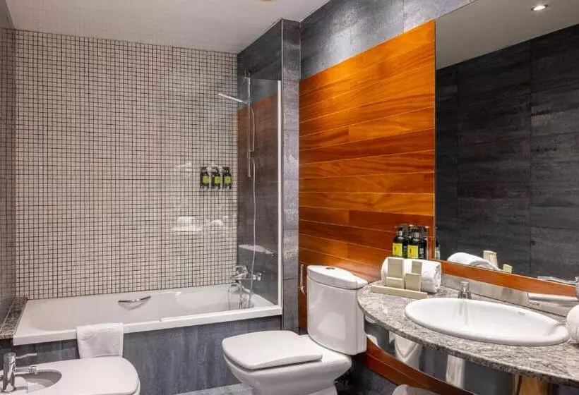 Отель Sansi Barcelona