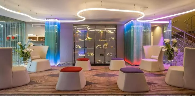 Отель Sansi Barcelona