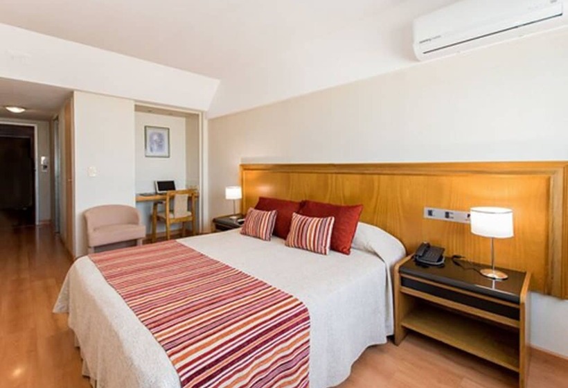 هتل Solans Republica