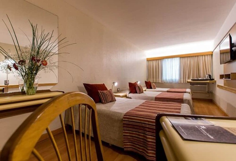 هتل Solans Republica