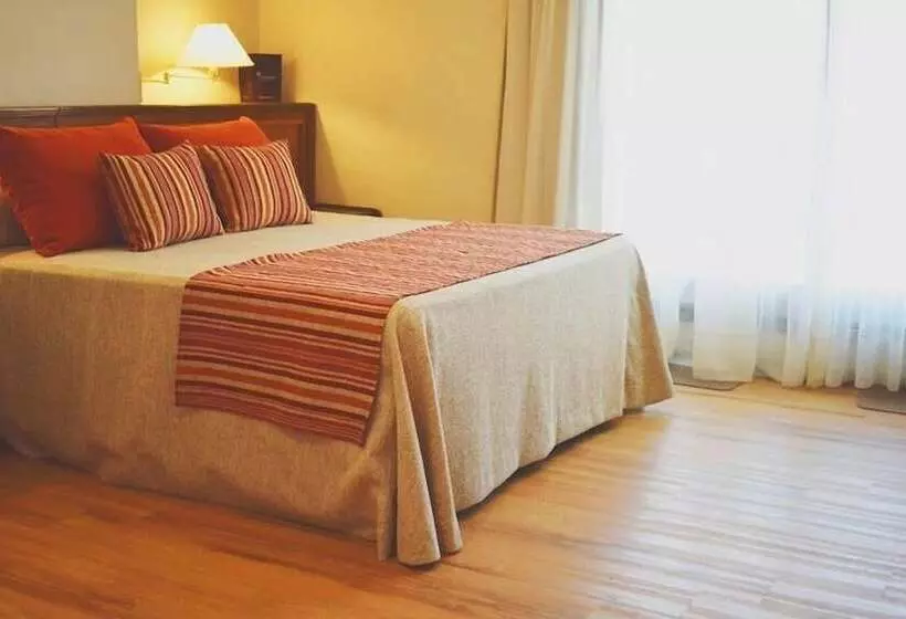 فندق Solans Republica