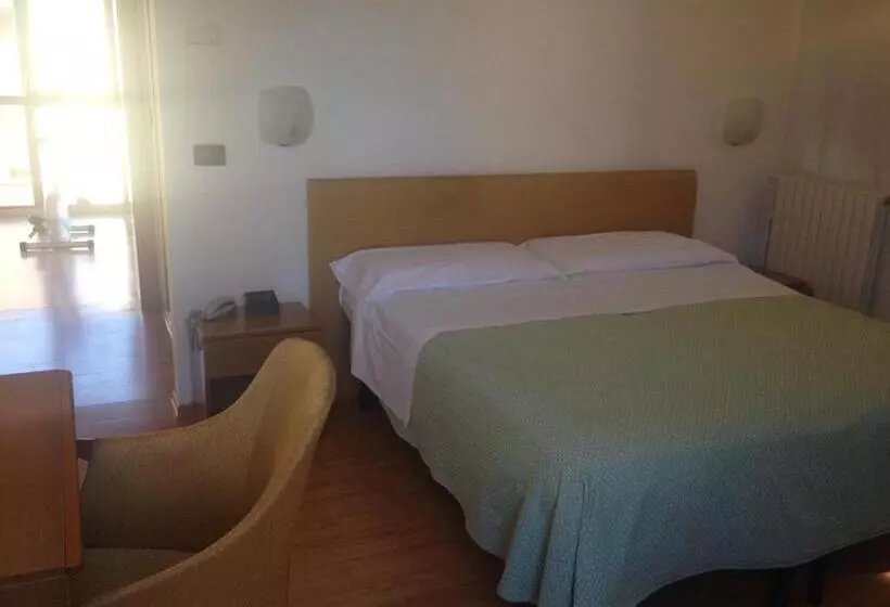 ホテル Terme Belvedere