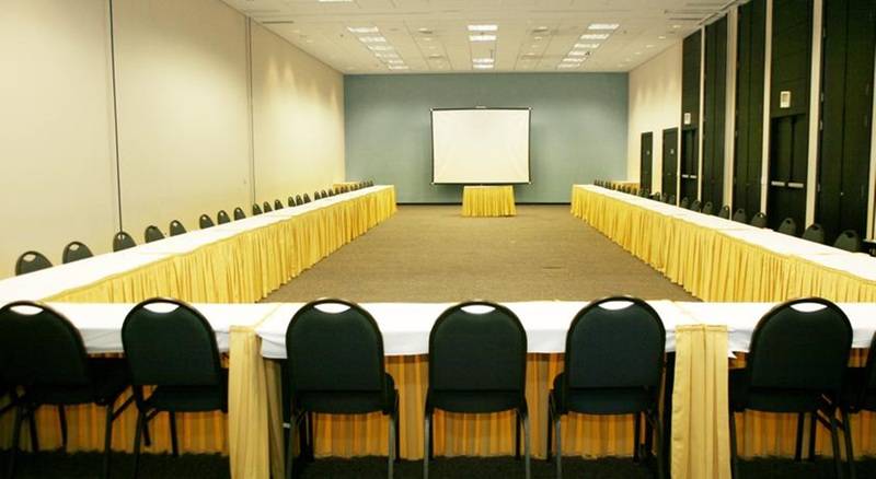 هتل Transamerica Prime International Plaza