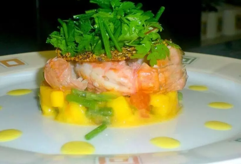 Logis Hotel & Restaurant La Paix