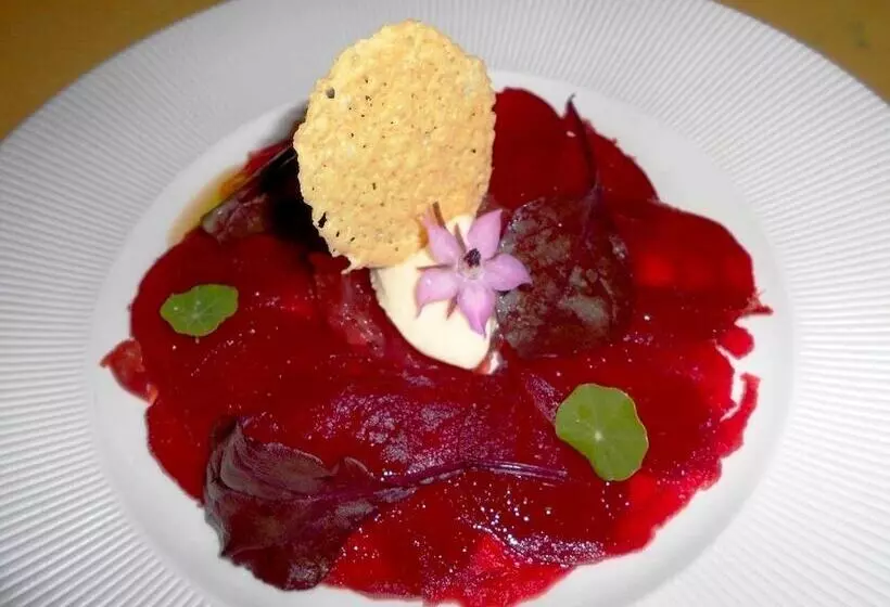 Logis Hotel & Restaurant La Paix