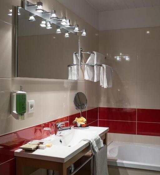 Logis Hotel & Restaurant La Paix