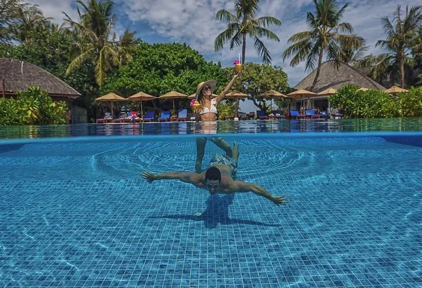 استراحتگاه Sun Siyam Olhuveli