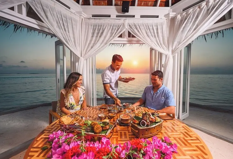 استراحتگاه Sun Siyam Olhuveli