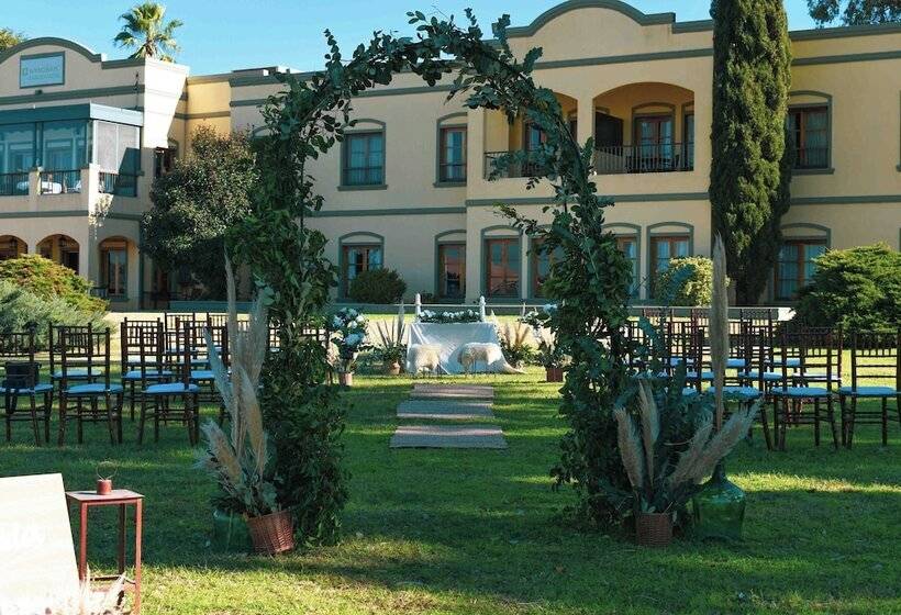 Resort Wyndham Garden Lujan