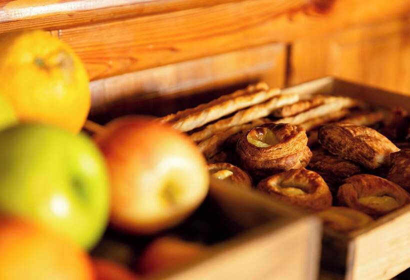 Resort Wyndham Garden Lujan