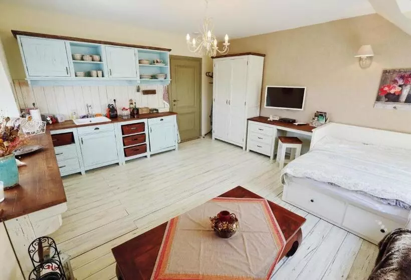 Aamiaismajoitus (B&B) Kalvin Restaurant & Pension