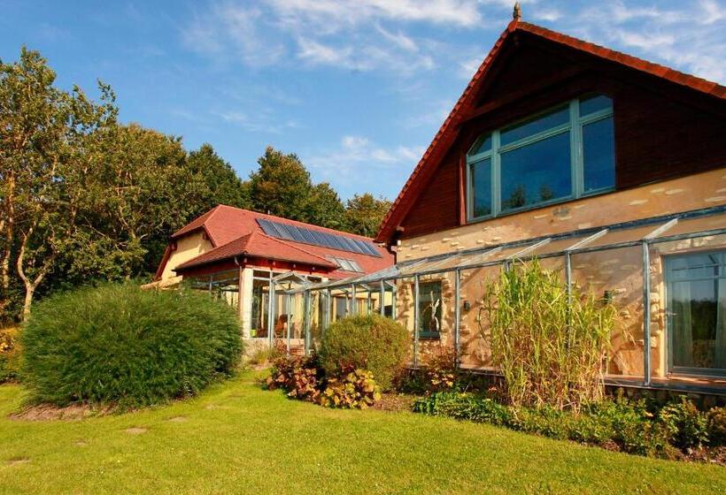 צימר Kashubian Lodge & Spa