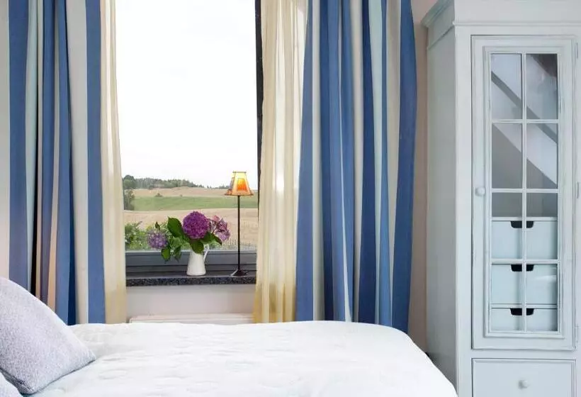 Aamiaismajoitus (B&B) Kashubian Lodge & Spa