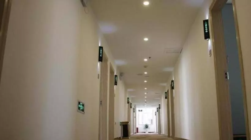 ホテル Greentree Alliance Yichun Fengcheng Jianyi Avenue