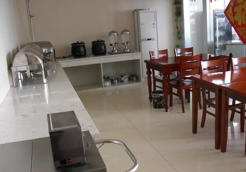 Hotelli Greentree Inn Shandong Jining Jinxiang Kuixing Road Express