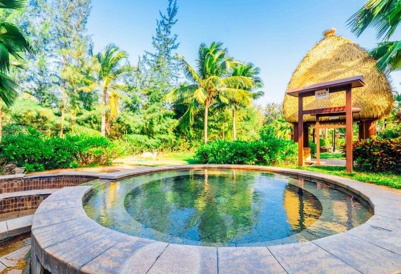 Отель Country Garden Golden Beach Spring