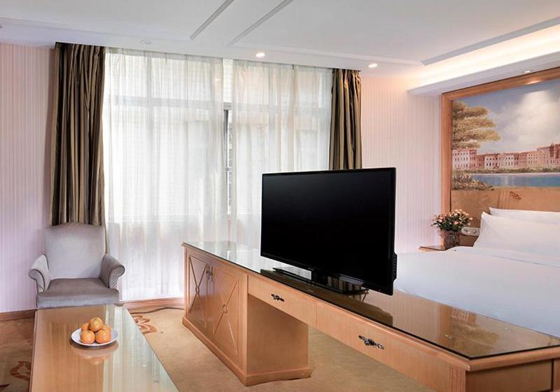 Vienna Hotel Qingyuan Yingde Guangming Road