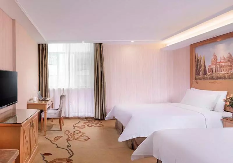 Vienna Hotel Qingyuan Yingde Guangming Road