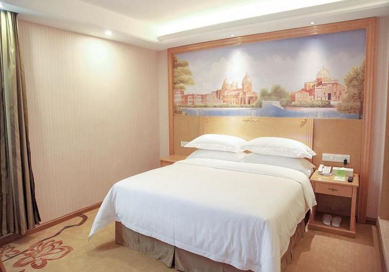 Vienna Hotel Qingyuan Yingde Guangming Road