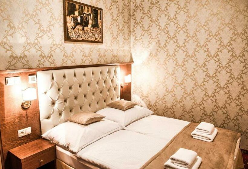 膳宿费 Penzión Chateau Hunting