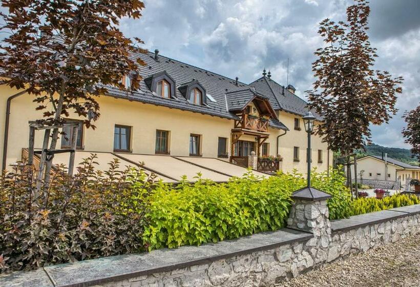 膳宿费 Penzión Chateau Hunting