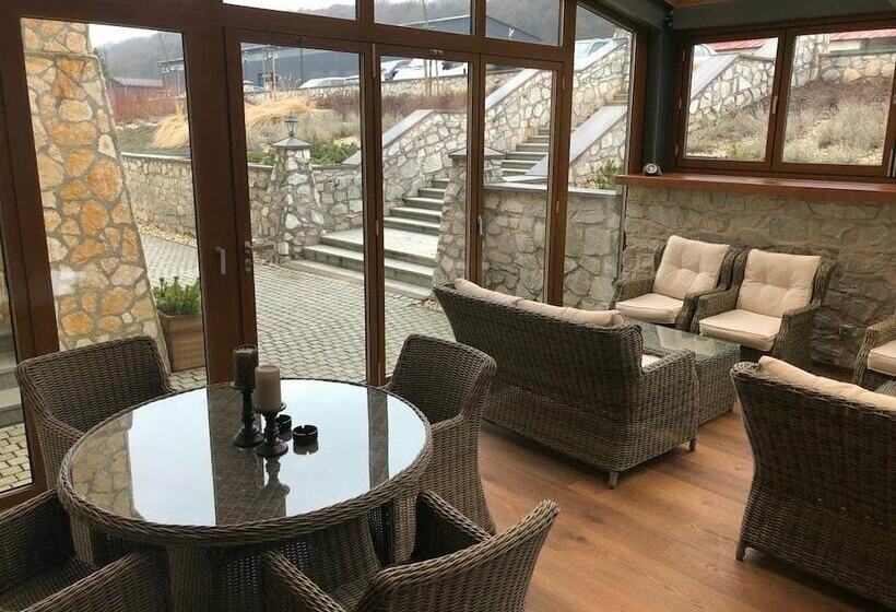 膳宿费 Penzión Chateau Hunting