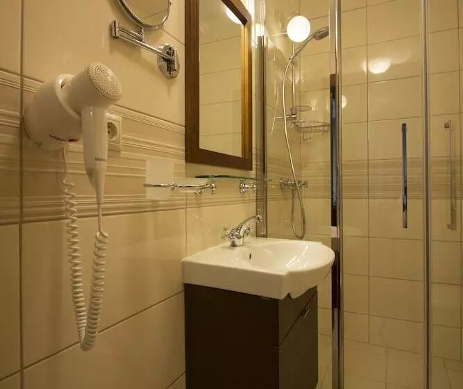 ペンション Penzión Chateau Hunting