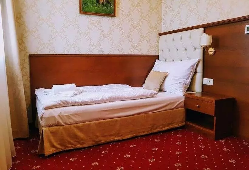 ペンション Penzión Chateau Hunting