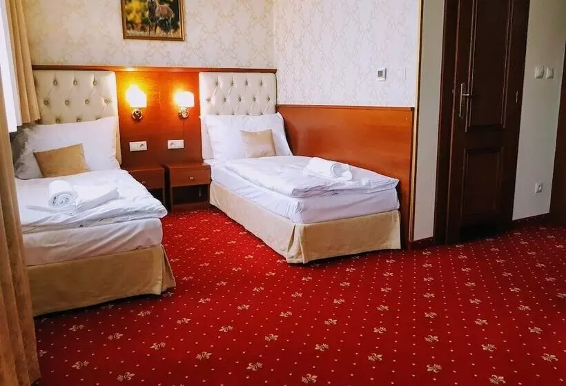 ペンション Penzión Chateau Hunting