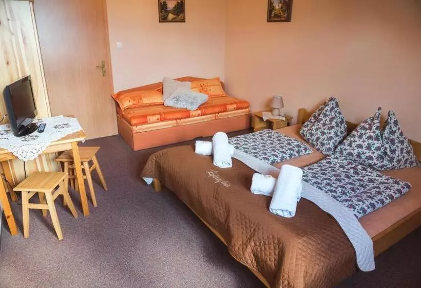 Majatalo Pezión Limbový Dvor