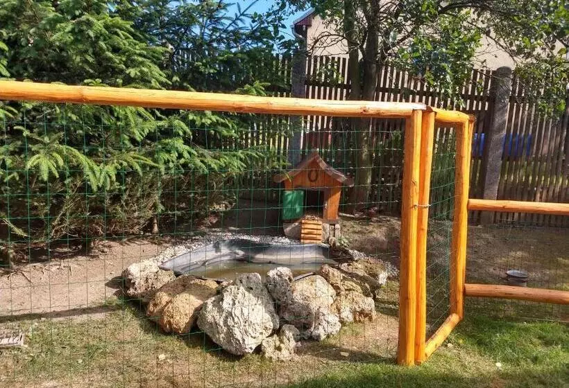 Majatalo Pezión Limbový Dvor