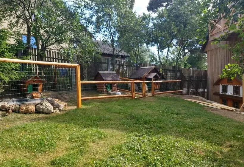 Majatalo Pezión Limbový Dvor