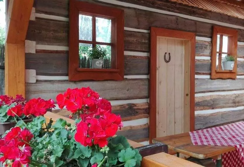 Majatalo Pezión Limbový Dvor