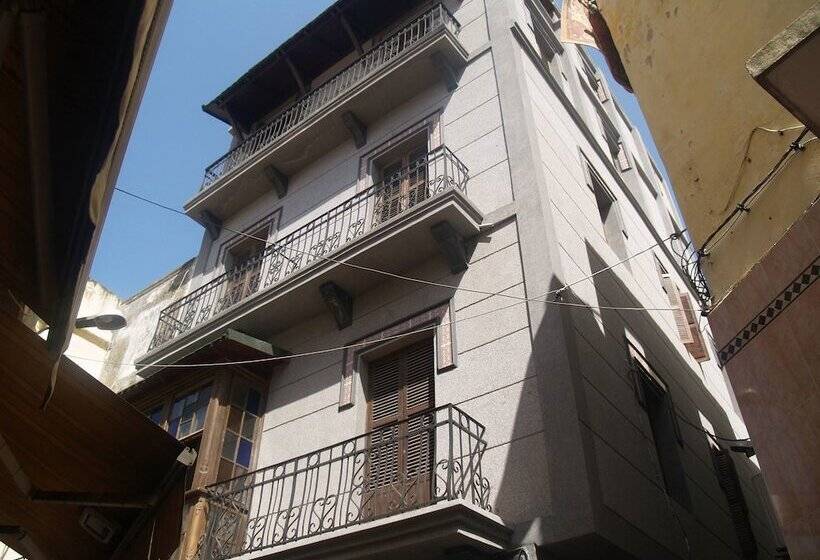 Tanja Lucia   Hostel