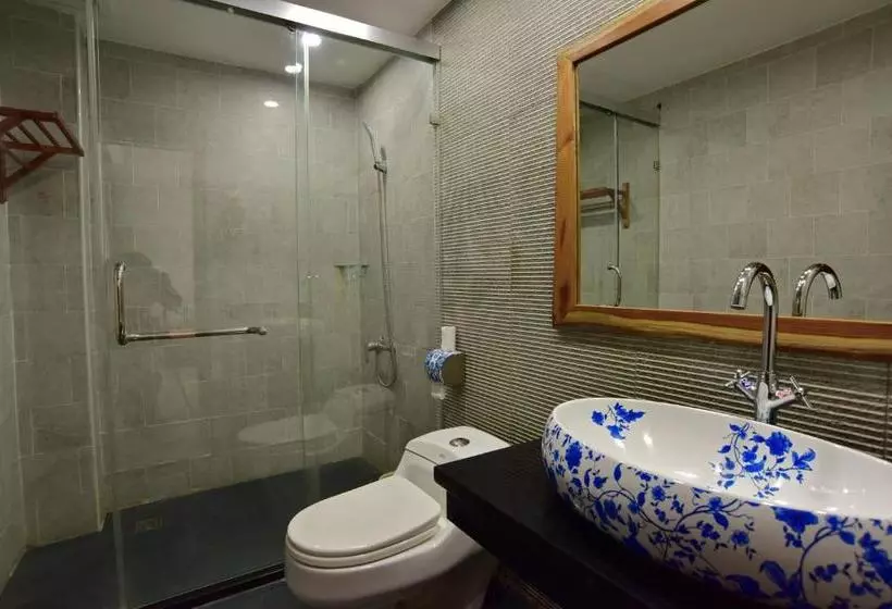 Hotelli Lang Quan Holiday