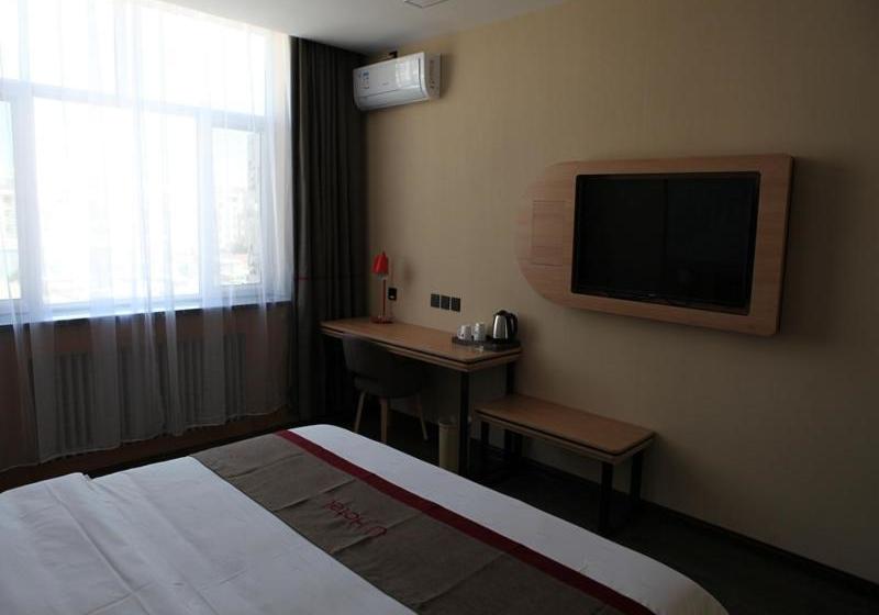 Thank Inn Chain Hotel Inner Mongolia Chifeng Linxi County Bus Station