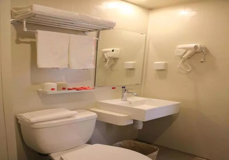 Thank Inn Chain Hotel Inner Mongolia Chifeng Linxi County Bus Station