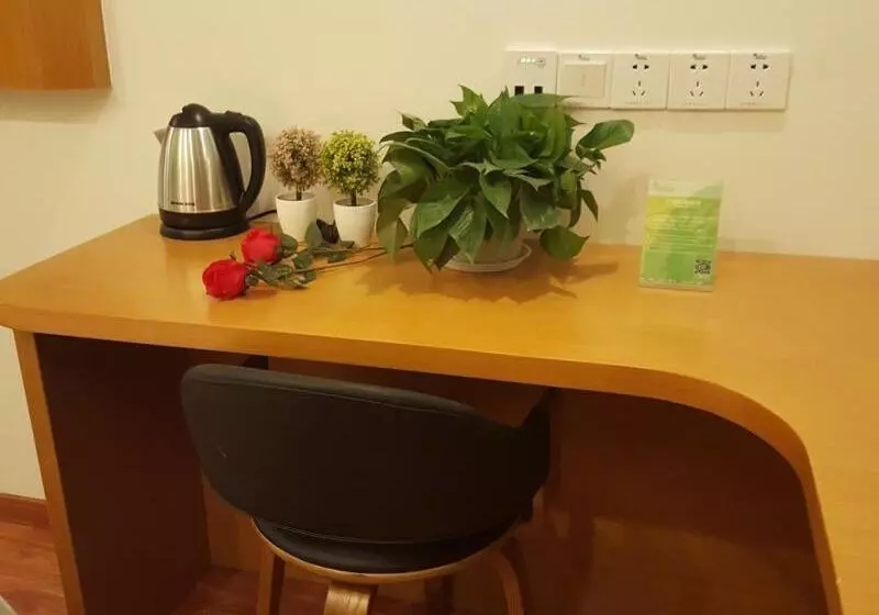 Hotelli Vatica Jiangsu Xuzhou Xinyi Railway Station Square